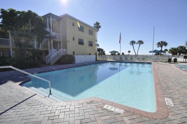 Treasure Island Beach Club 727-360-7096 St. Pete Beach Exteriör bild