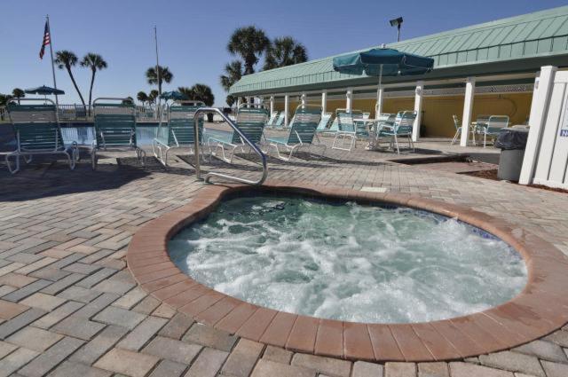 Treasure Island Beach Club 727-360-7096 St. Pete Beach Exteriör bild
